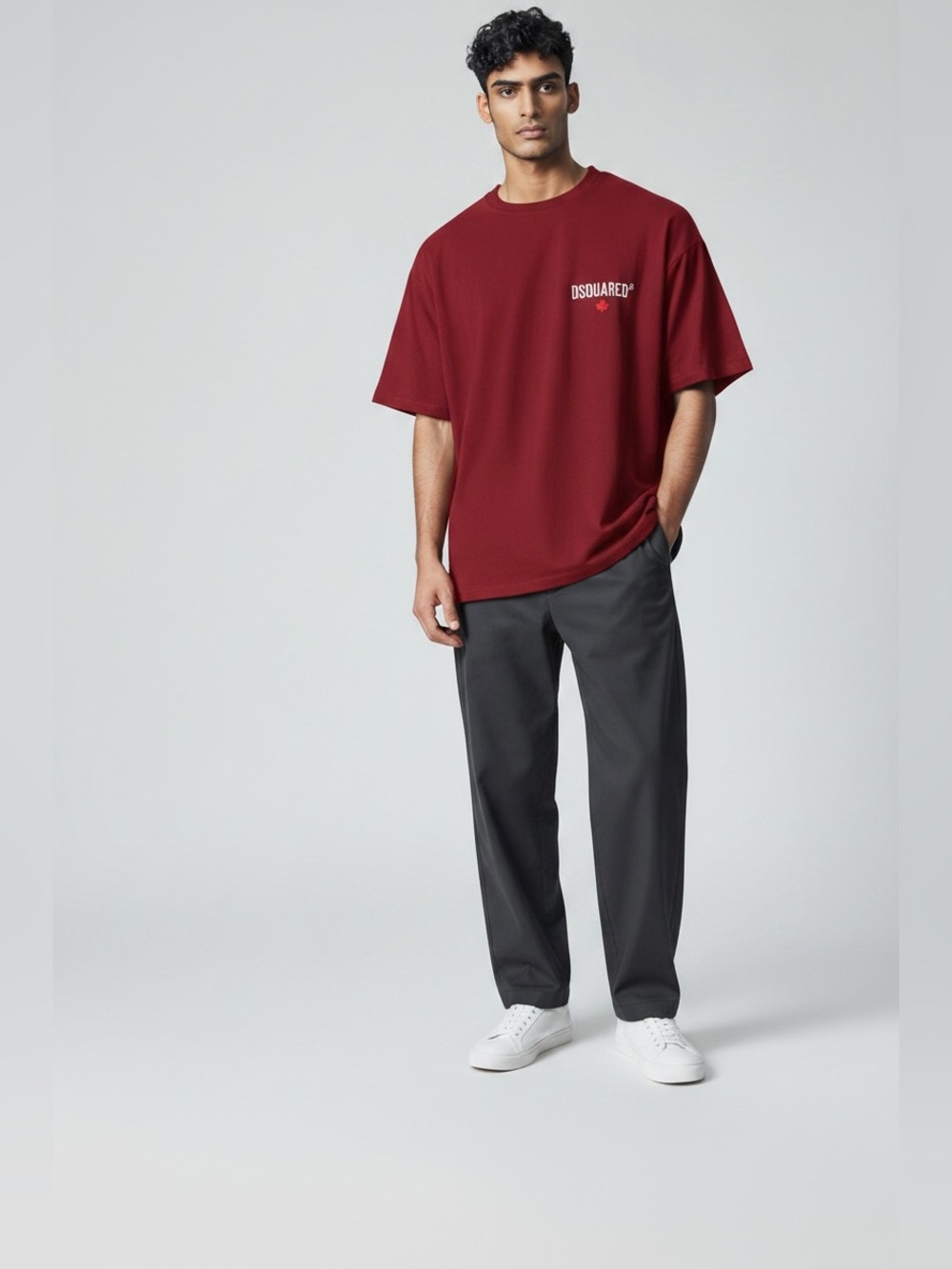 Men’s DSQUARED2 Burgundy/ Red Short Sleeve Logo Tee NWT w/Imperfection
